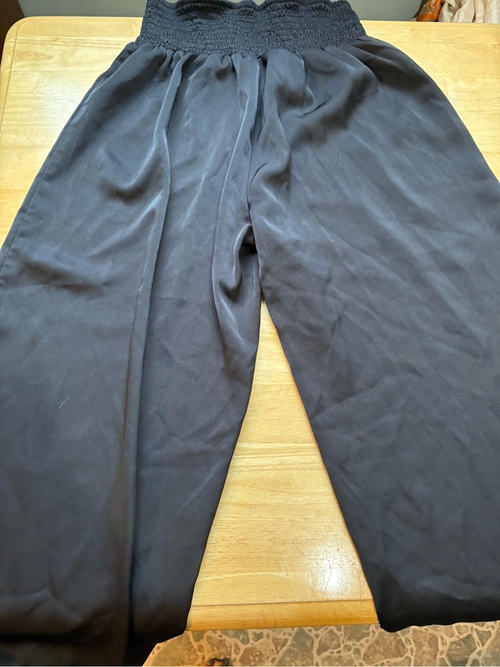 Women’s  Black Elastic-Waist Casual Pants